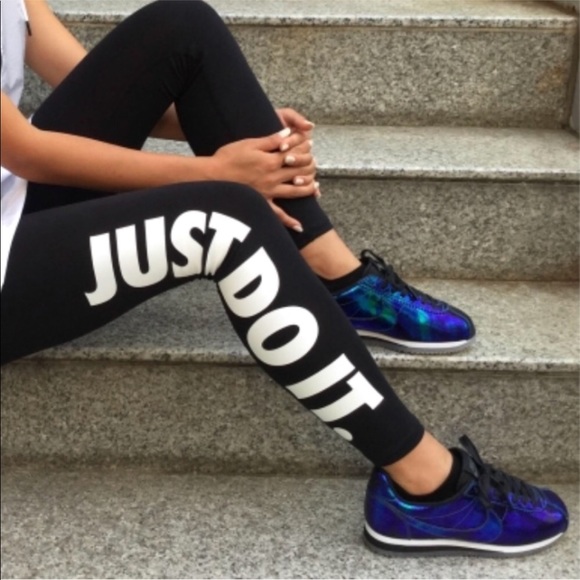 NWT Nike Classic Cortez Leather Mica Blue WMNS - Picture 7 of 7